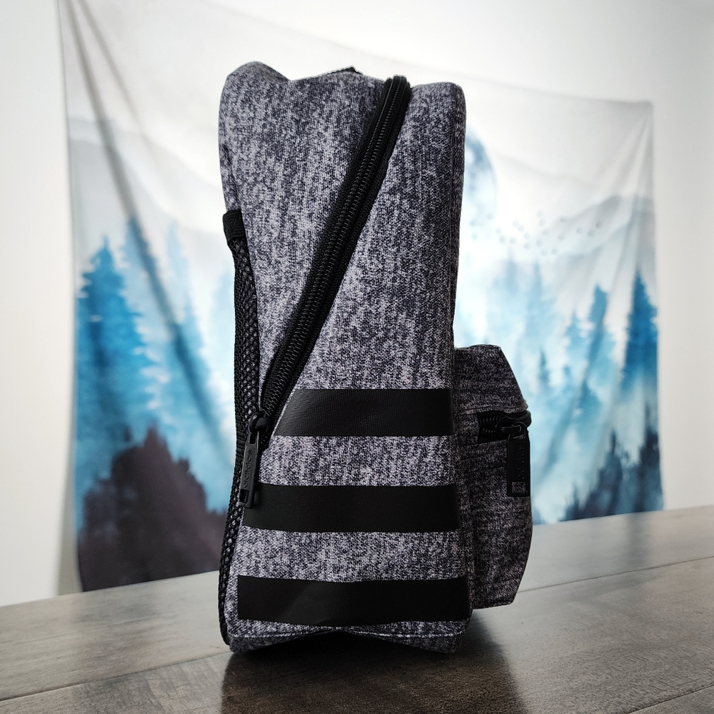 Adidas Santiago Insulated Lunch Bag Gray Black NWT - Picture 11 of 15